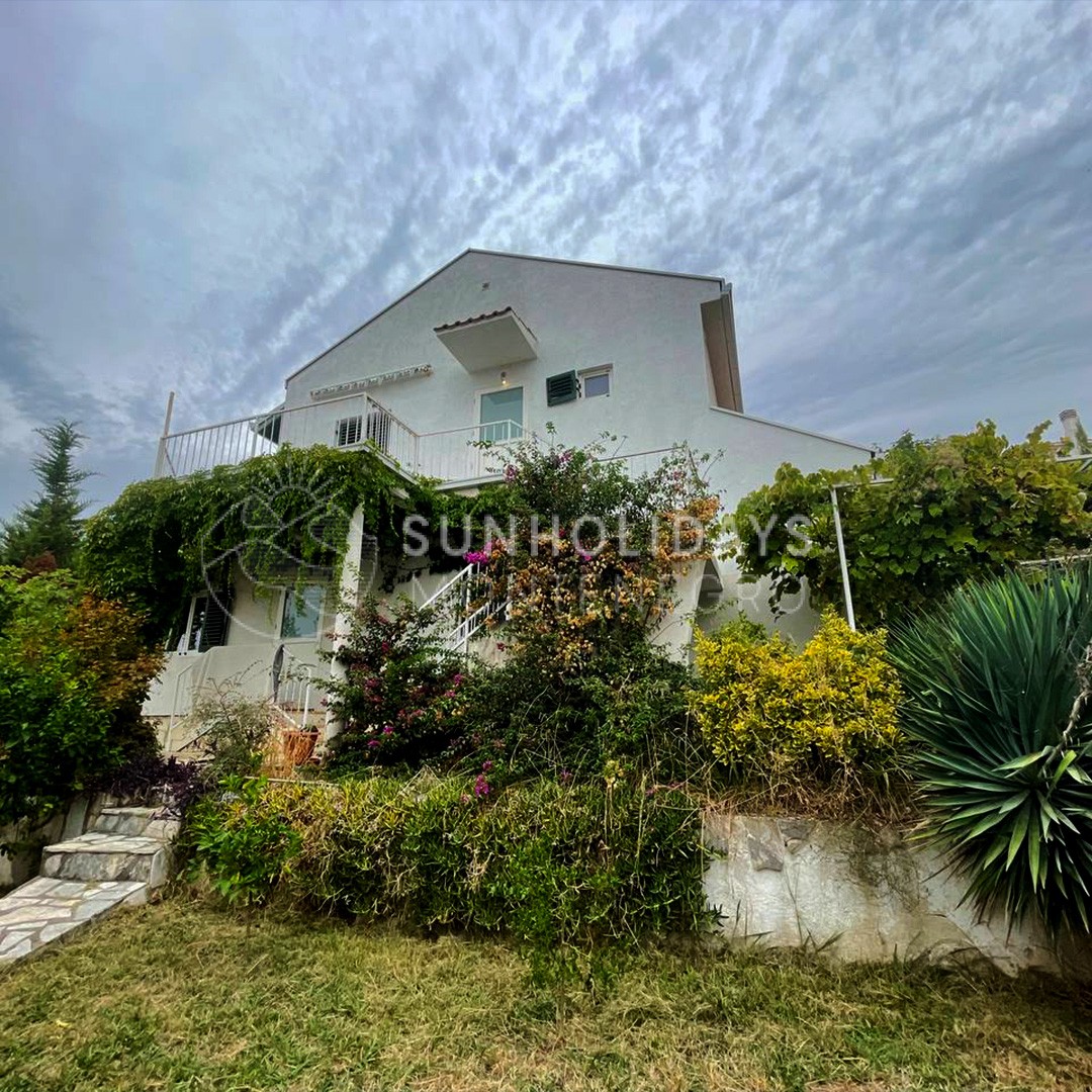 1-dobravoda-house-sale