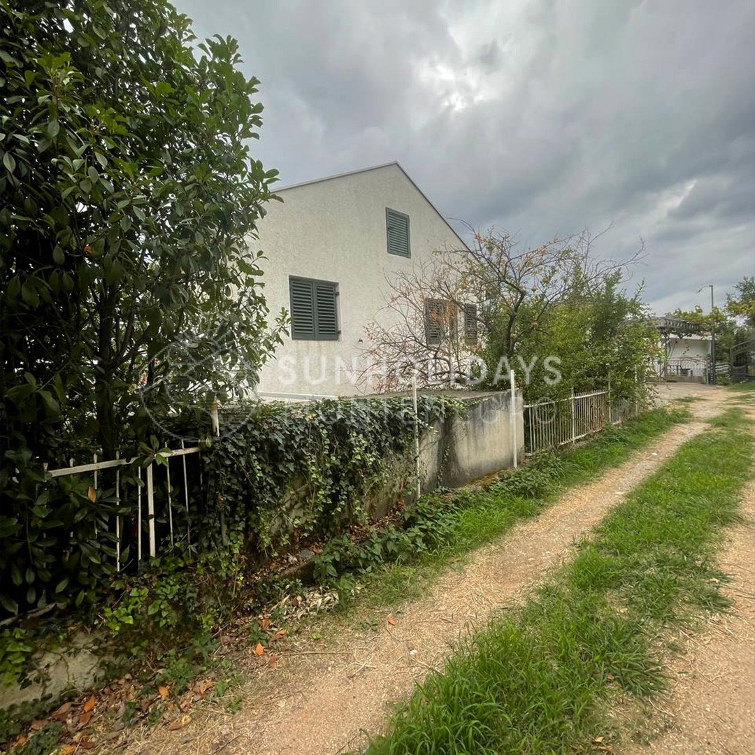 10-dobravoda-house-sale