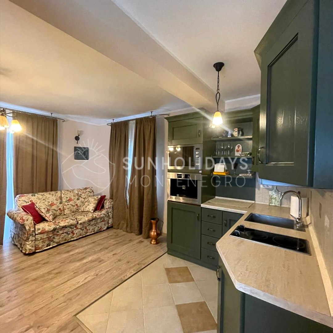 3-dobravoda-house-sale