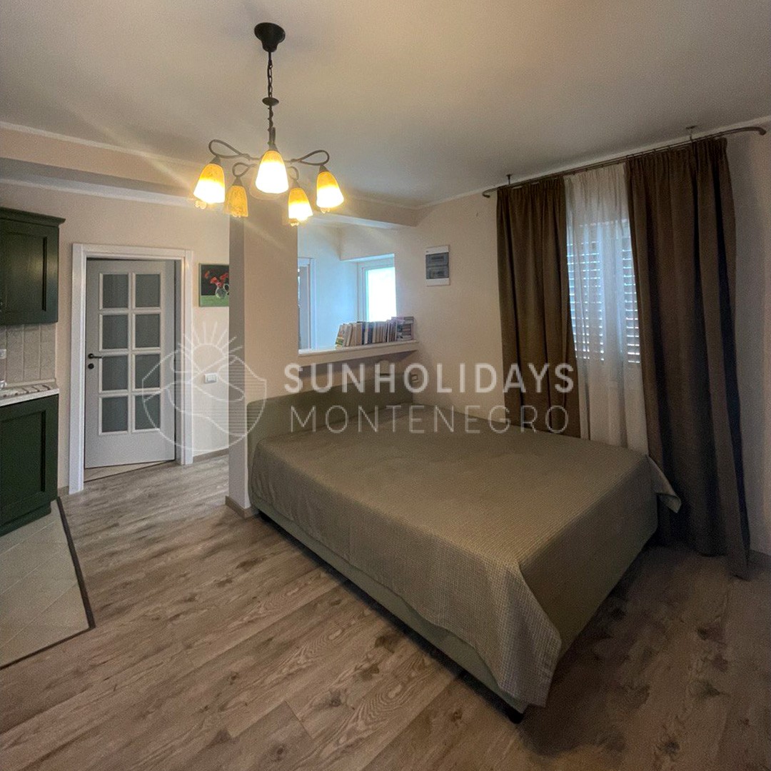 4-dobravoda-house-sale