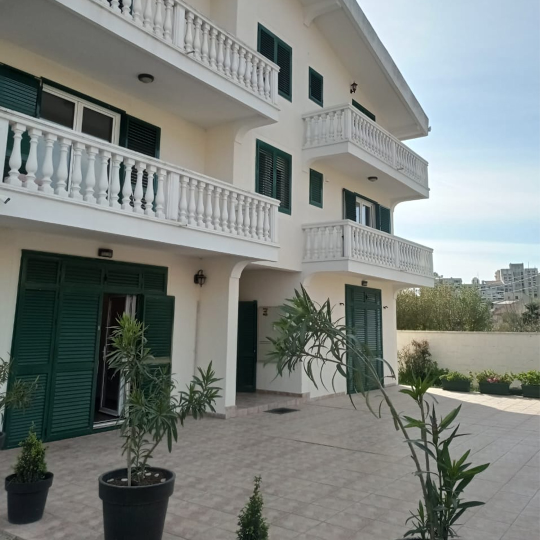 47m2-one-bedroom-bar-center