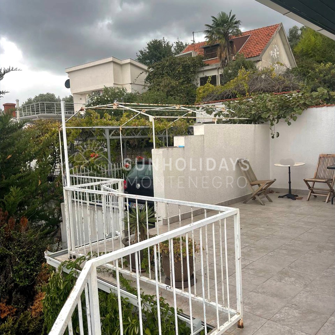 7-dobravoda-house-sale