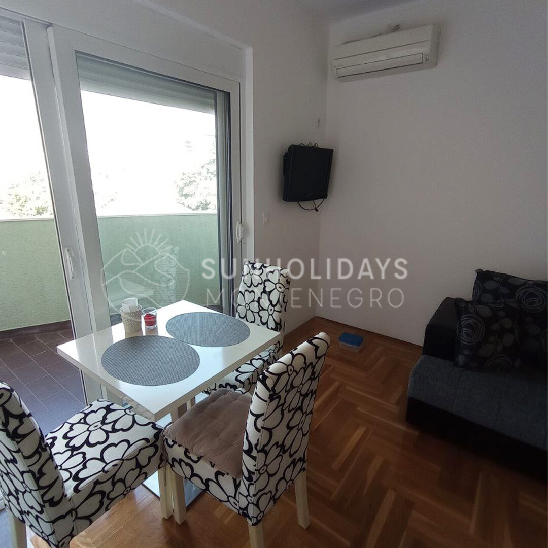 bar-center-46m2-apartment 4