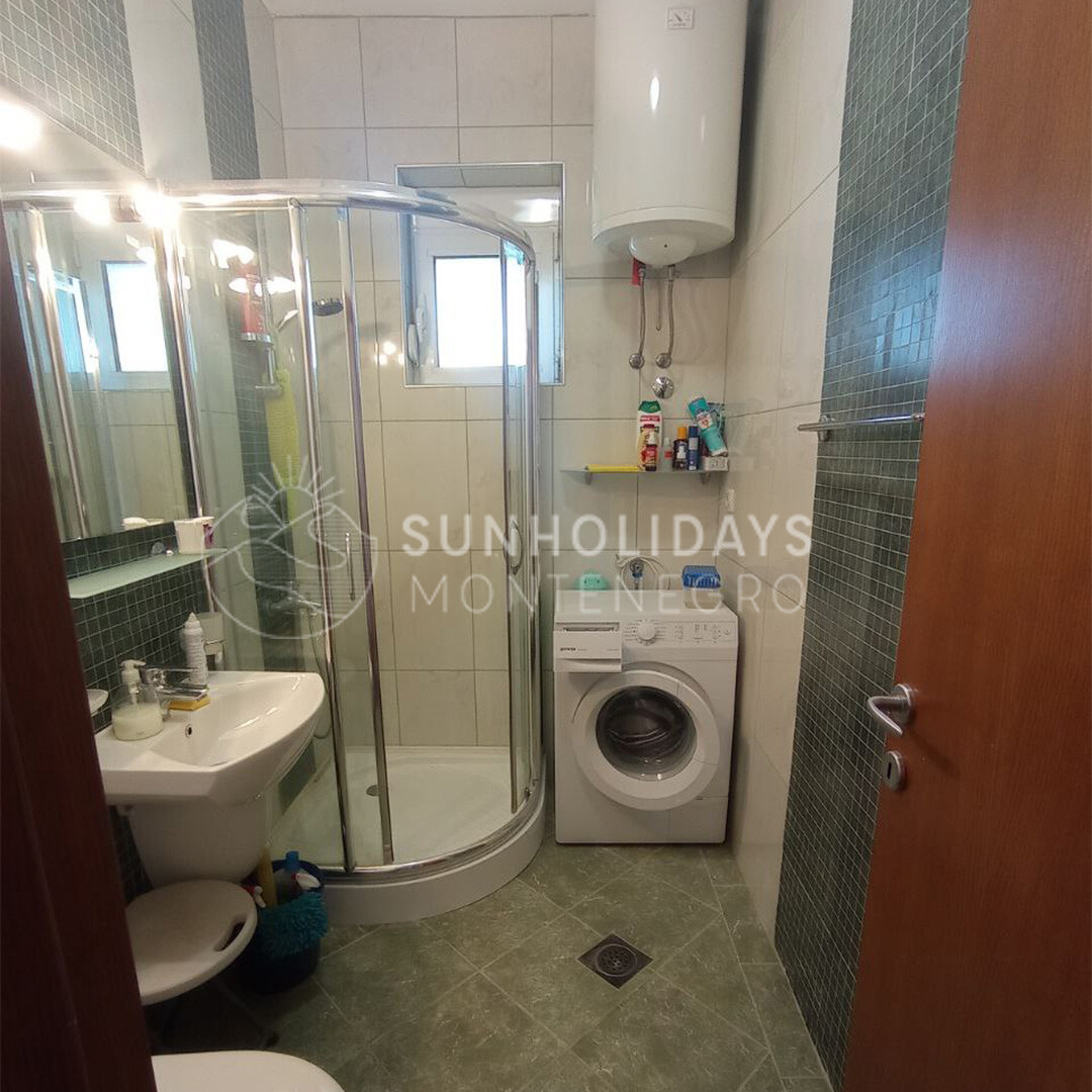 bar-center-46m2-apartment 9