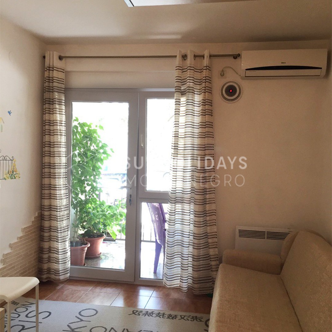 bar-ilino-studio-sold 2