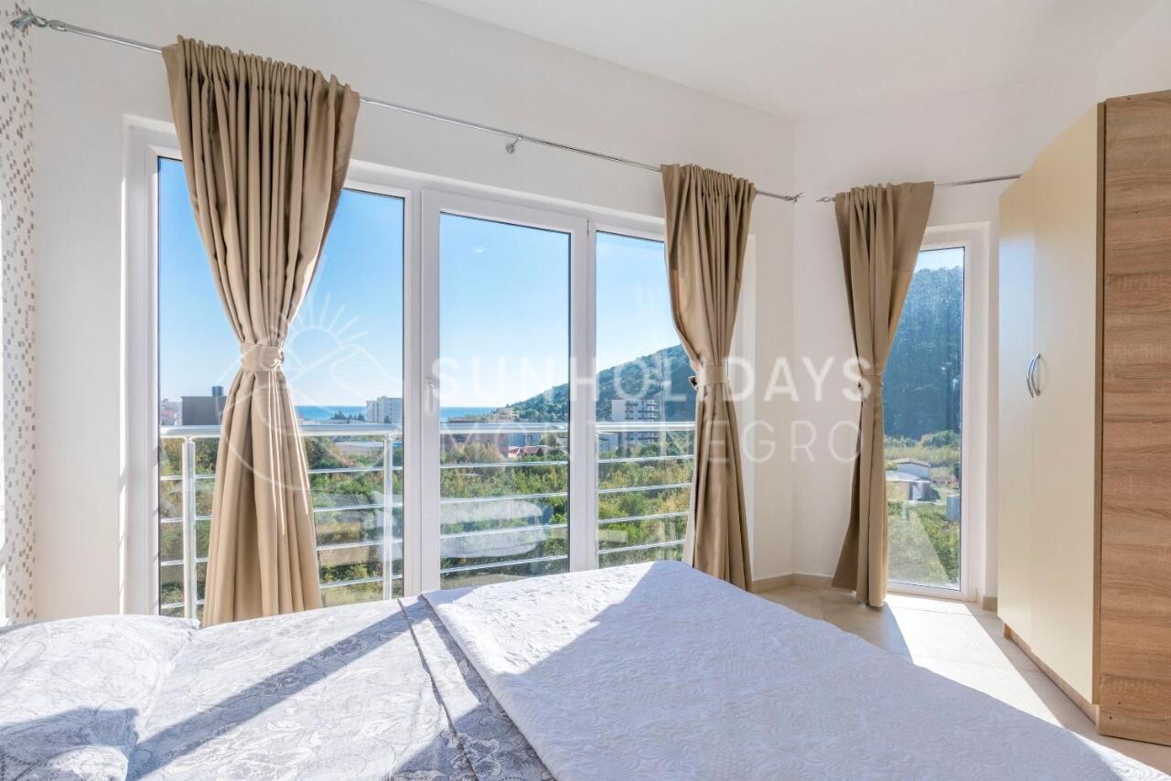 canj-hotel-for-rent 4