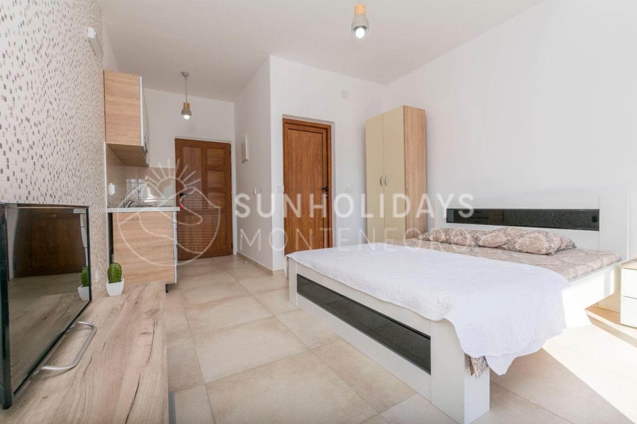 canj-hotel-for-rent 6