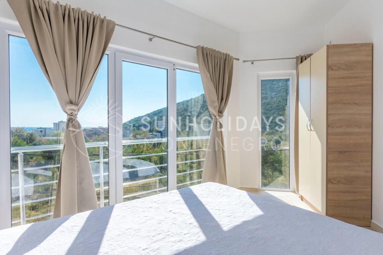 canj-hotel-for-rent 9