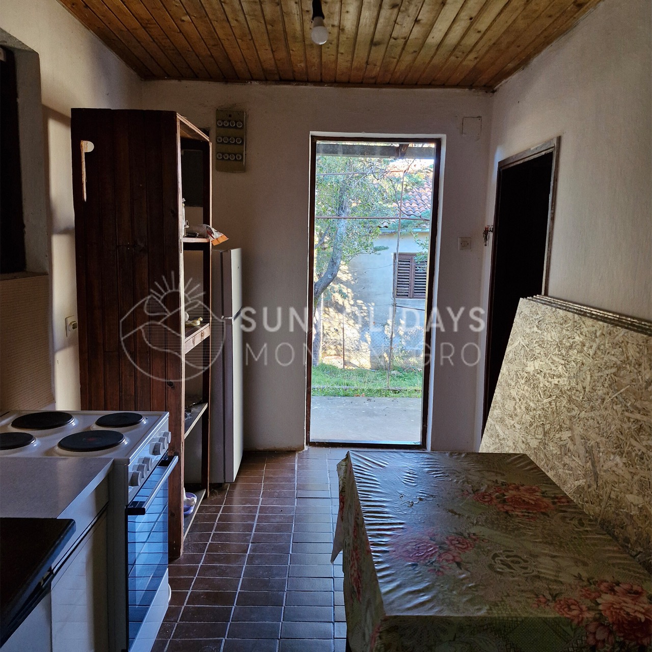 dobra-voda-2-houses 3 Large