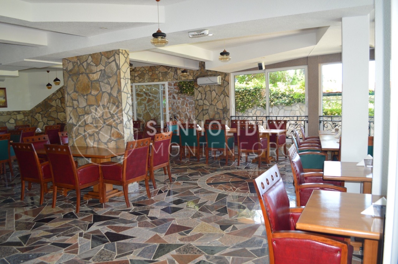 dobra-voda-seafront-hotel 7 Large