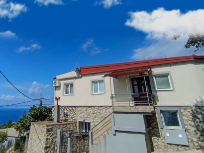 dobra-voda-stone-house