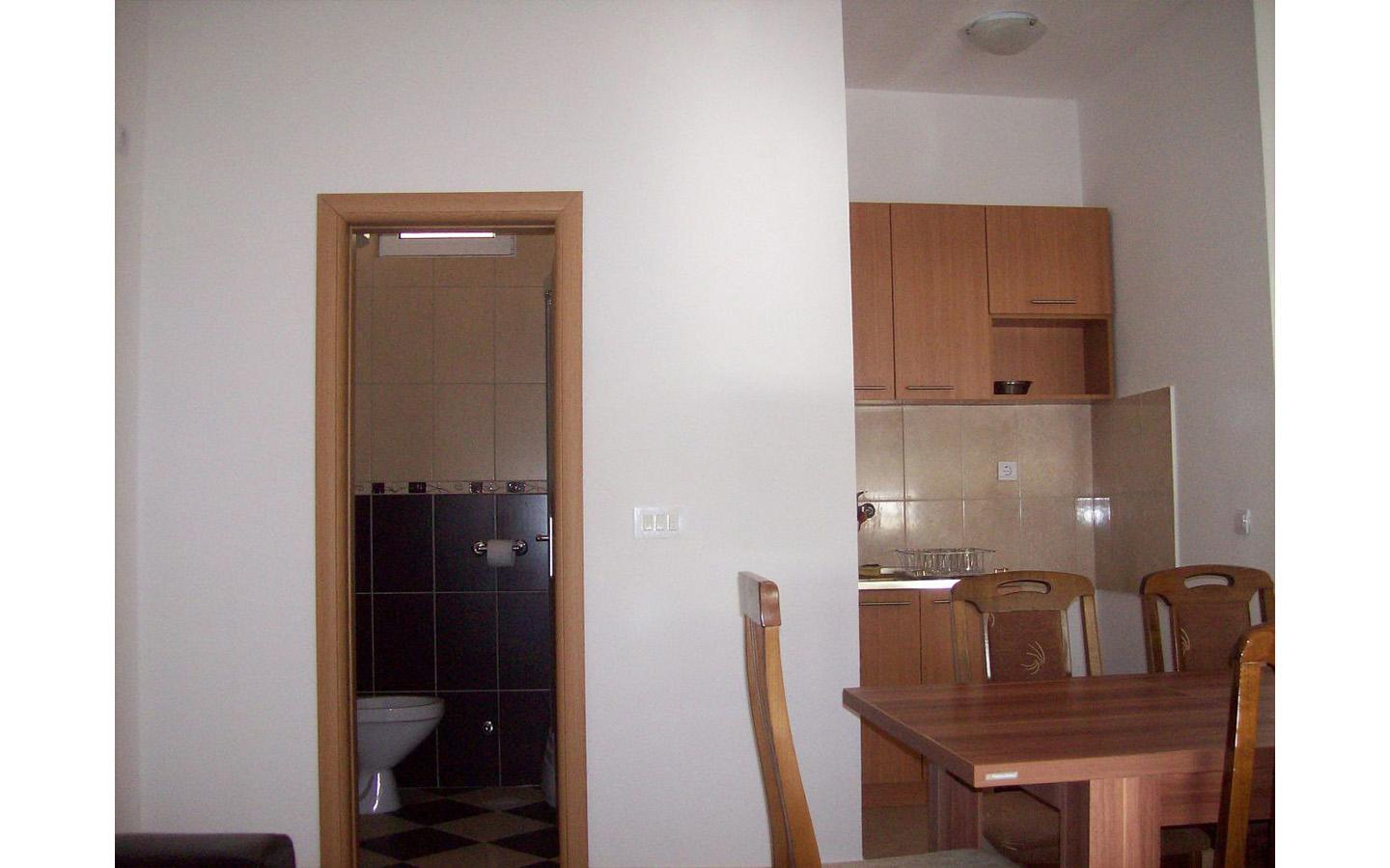 dobravoda-threestorey-milan-apartment-3