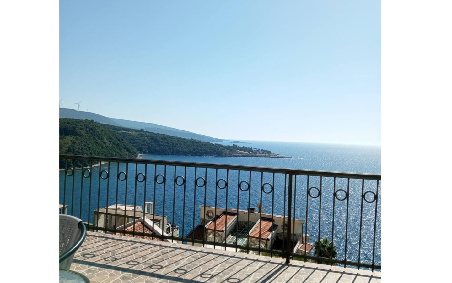 dobravoda-threestorey-milan-apartment-9