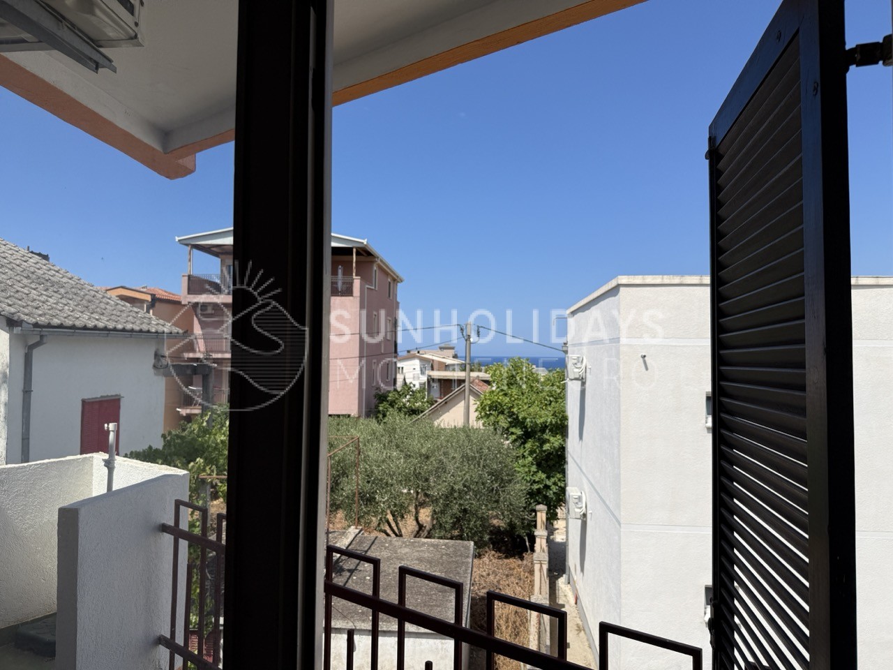dubrava-4bedroom-2floor-house 8