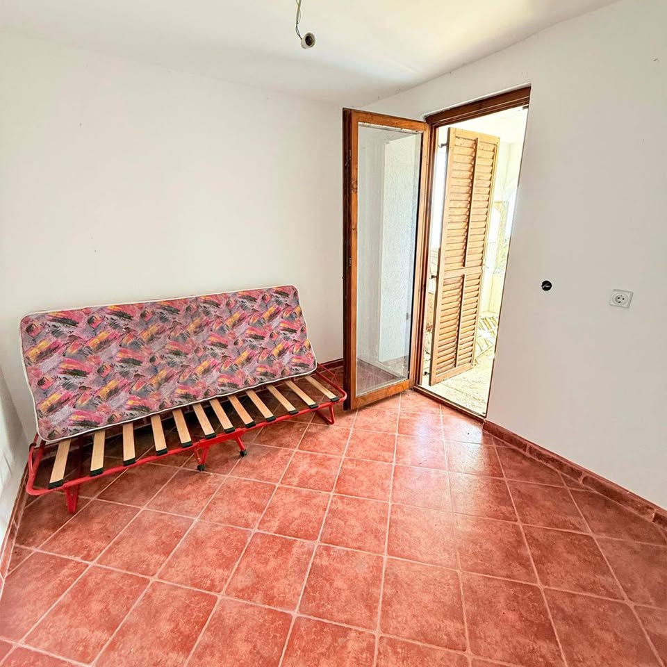 kunje-two-storey-house 6