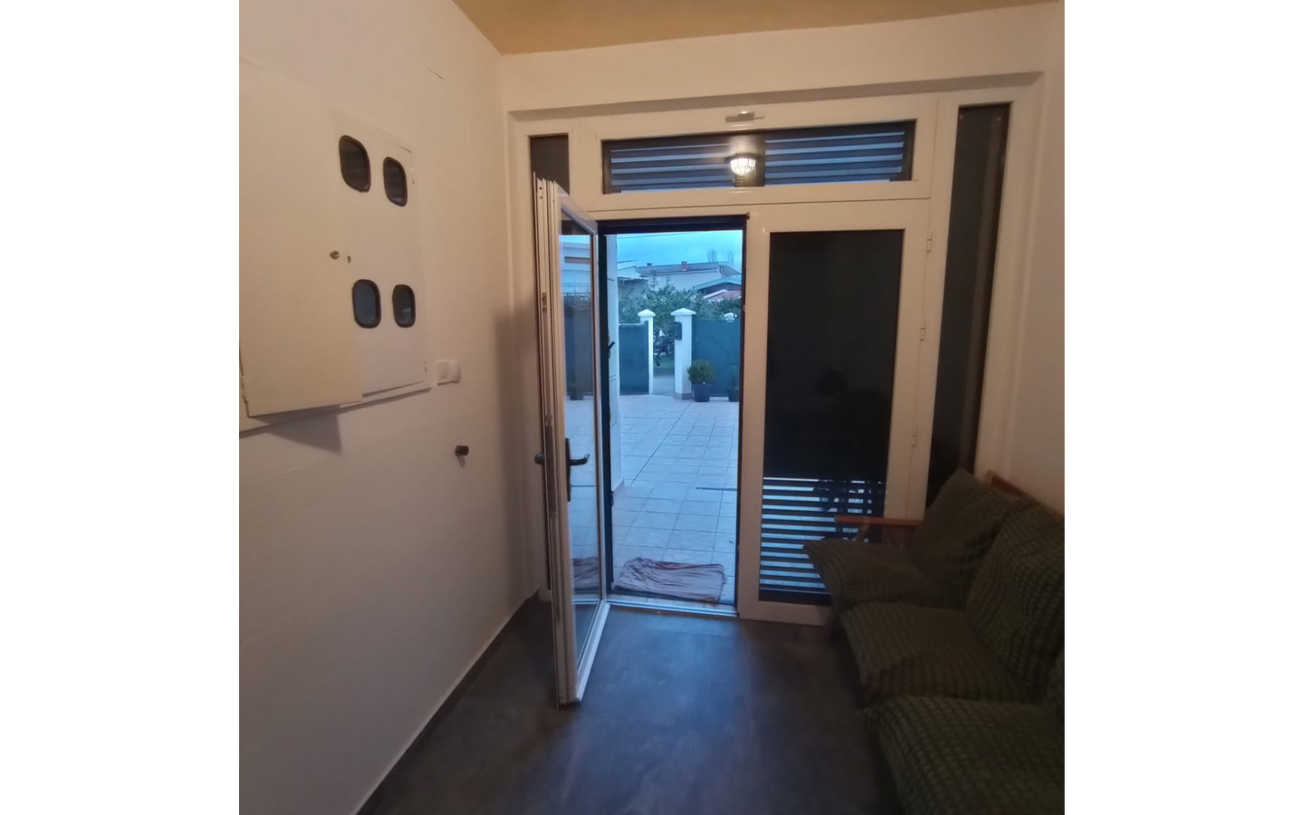 one-bedroom-59m2-bjelisi-3