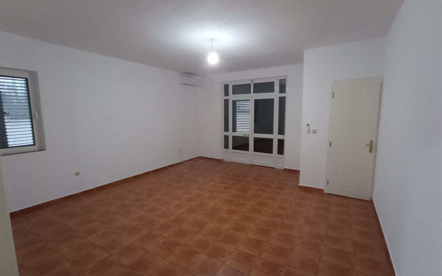 one-bedroom-59m2-bjelisi-6