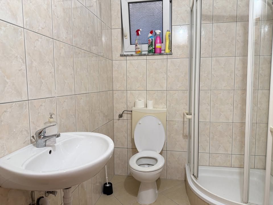 one-bedroom-rena-bar 4