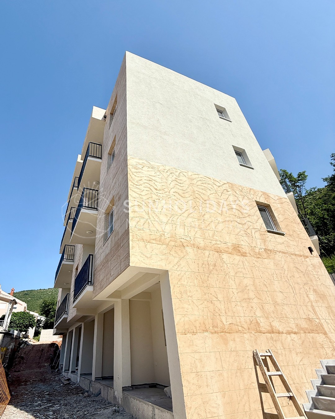 petrovac-two-bedroom 3