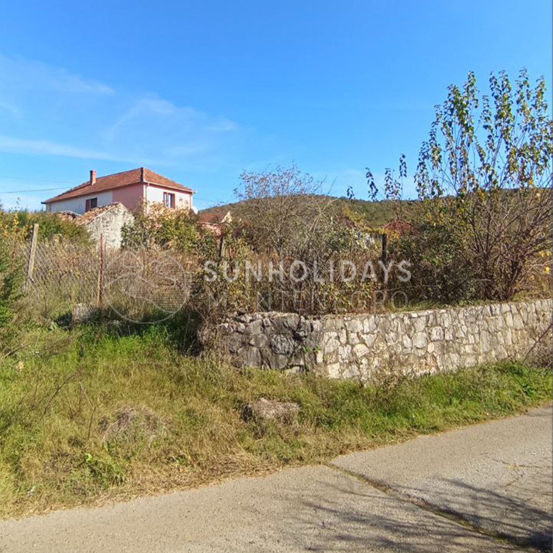 podgorica-house-with-land 9