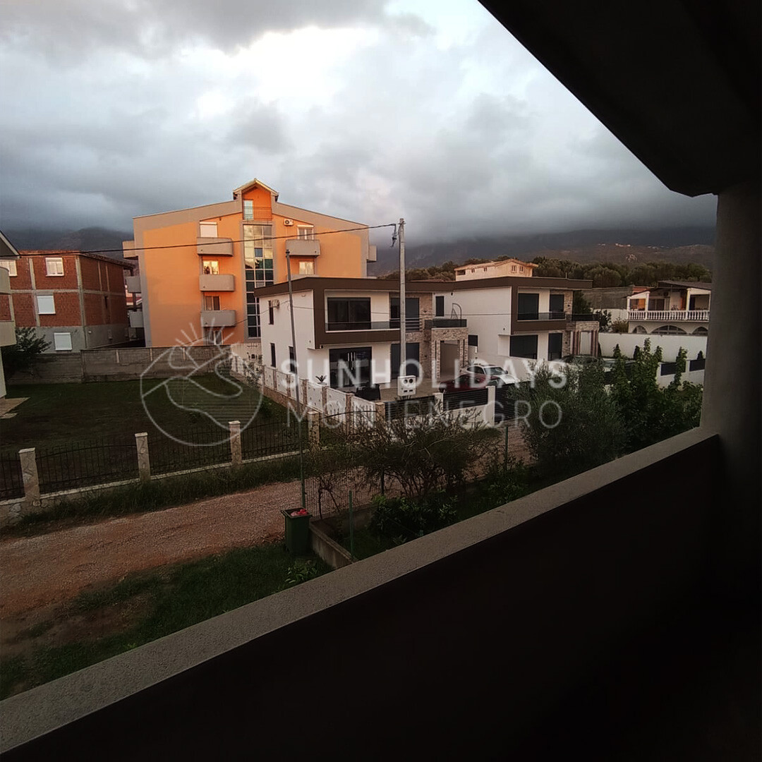 polje-2-floor-house 3