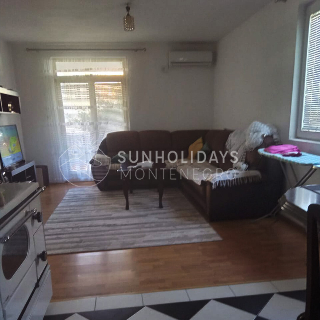 polje-2-floor-house 5