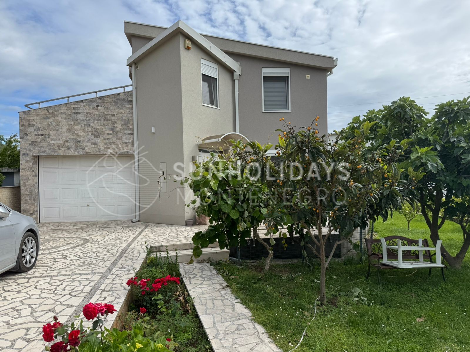 polje-family-house-bar-polje