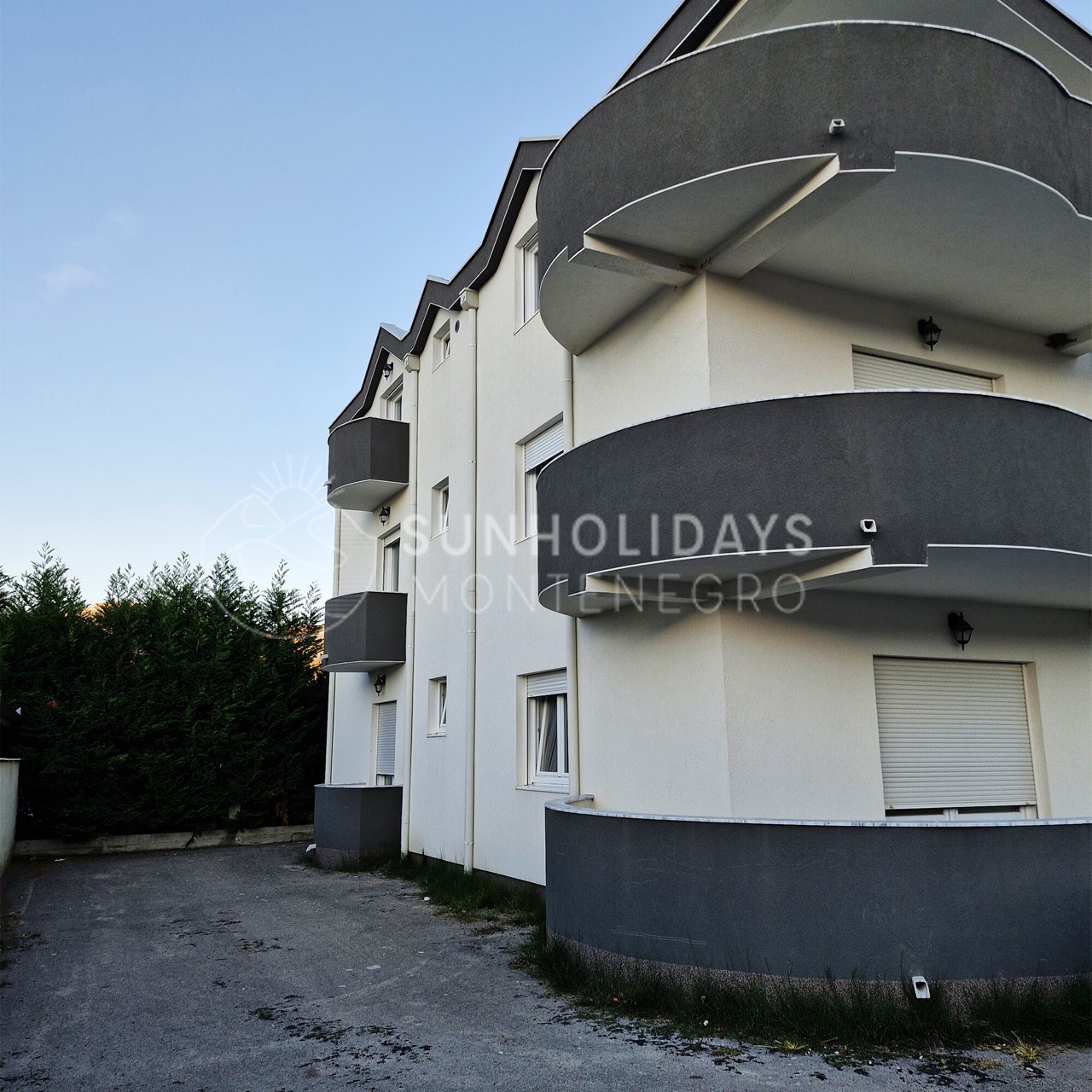 polje-one-bedroom-apartment 2 Large