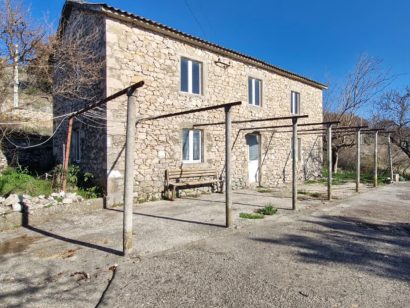 stone-house-velja-gorana 2