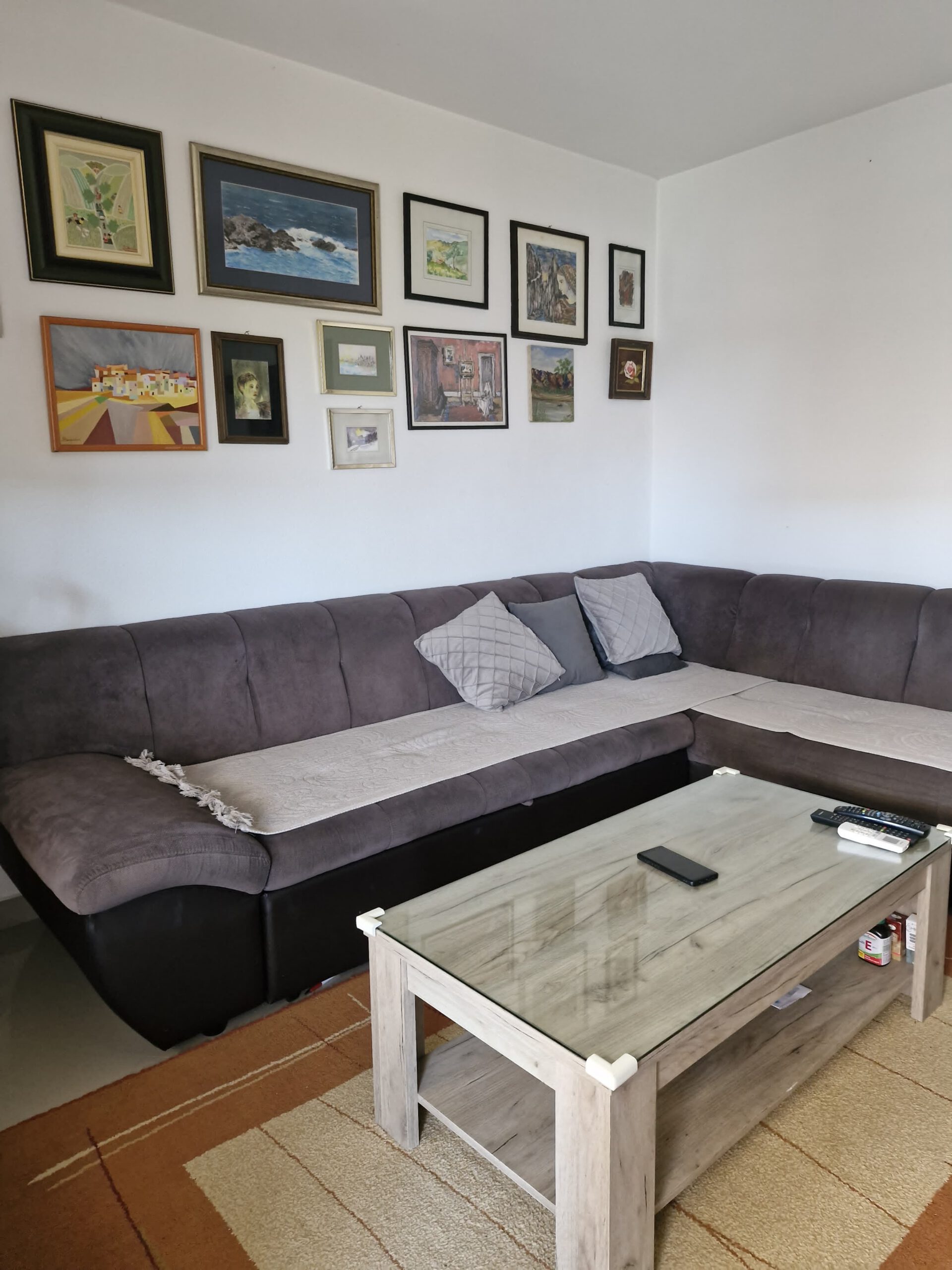 susanj-two-bedroom-apartment 4