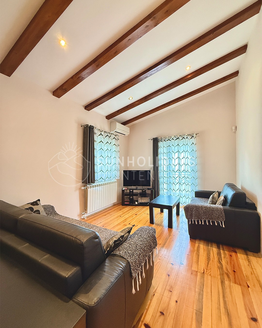 sutomore-family-house 10