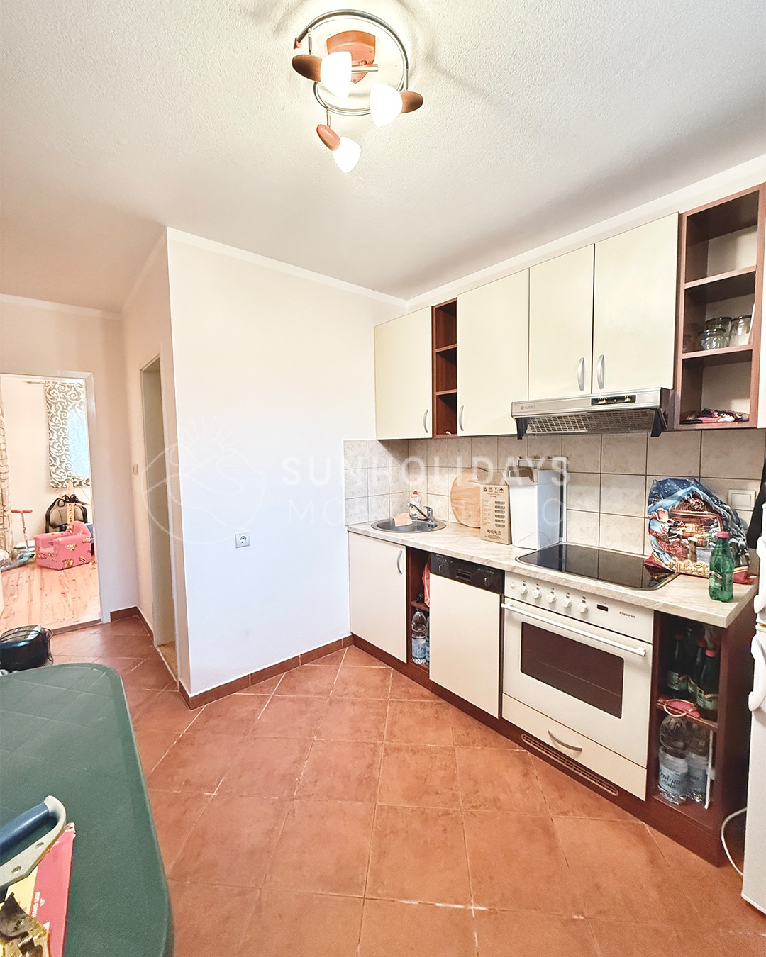 sutomore-family-house 4