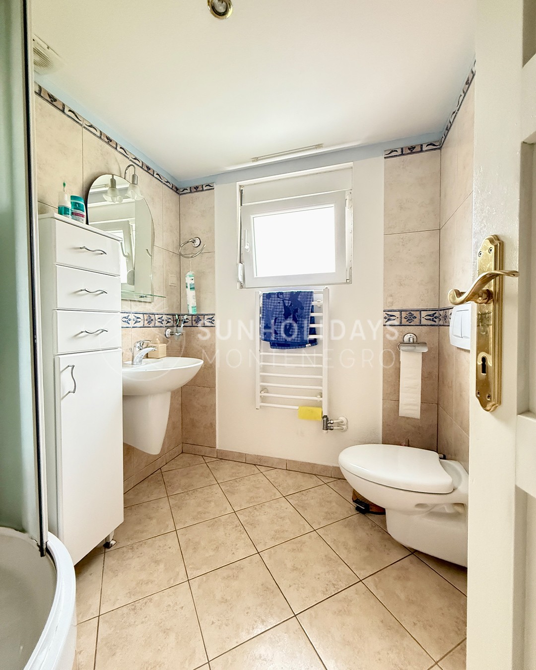 sutomore-family-house 7