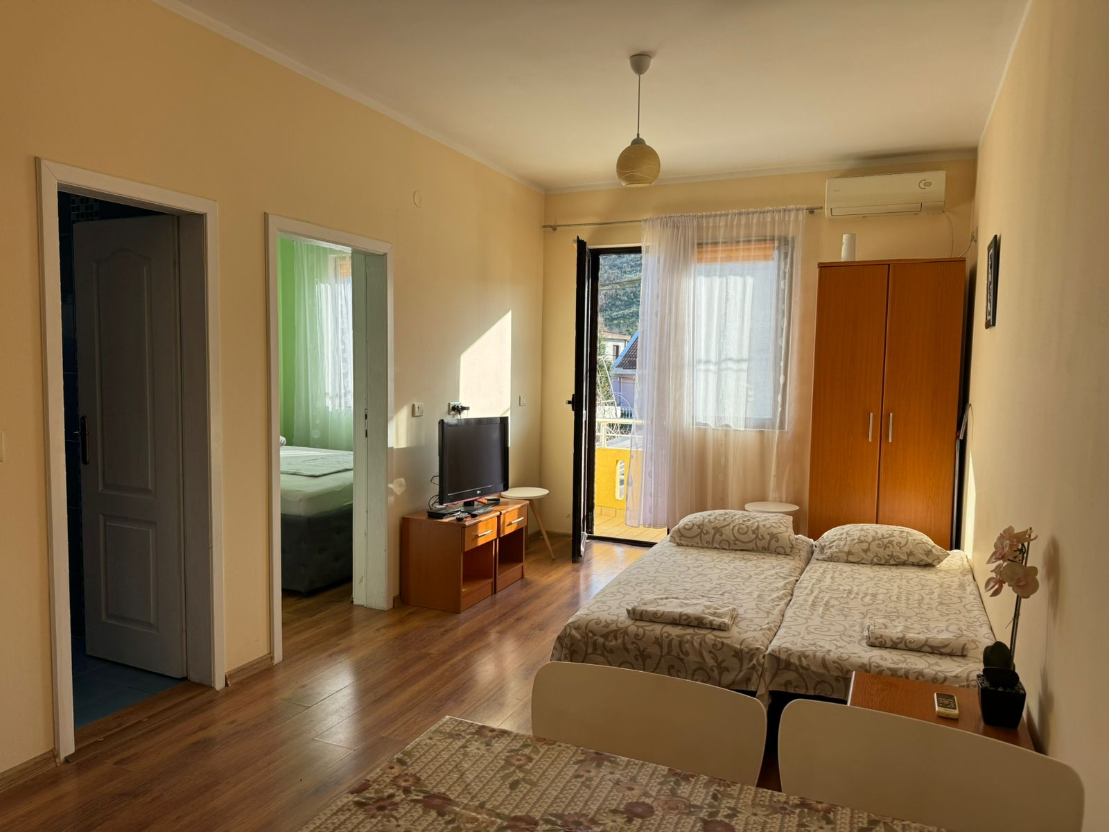 w-sutomore-one-bedroom-apartment 3