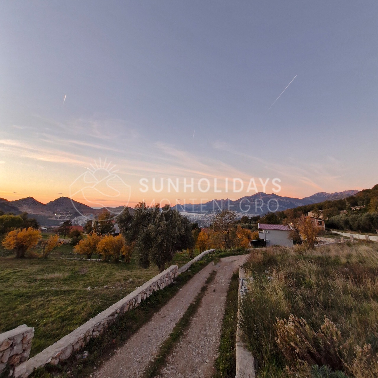 zaljevo-non-urbanistic-land-bar 3 Large