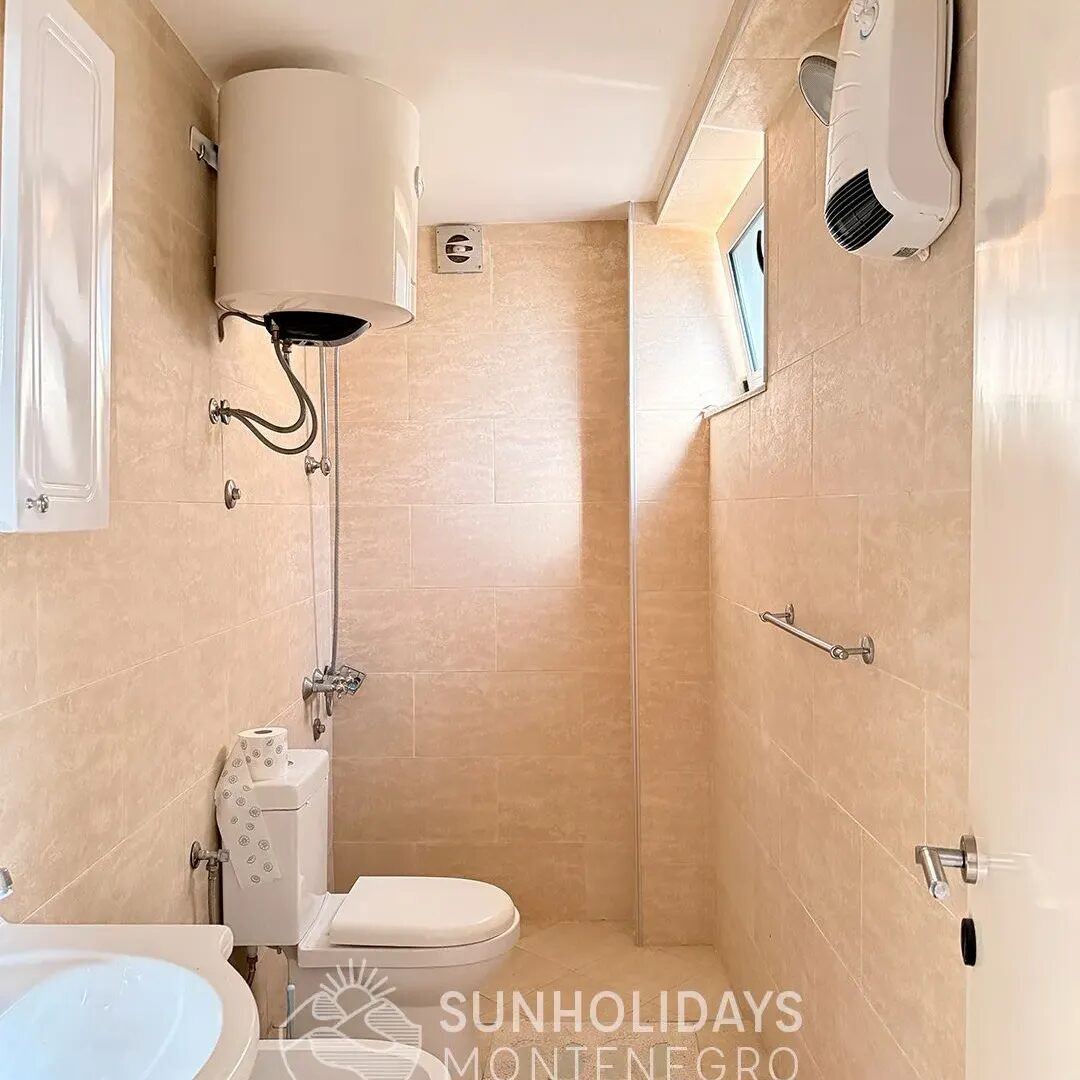 Luxury Villa with Panoramic View of the Sea and Old Town – Pinjes, Ulcinj – SunHolidays Montenegro