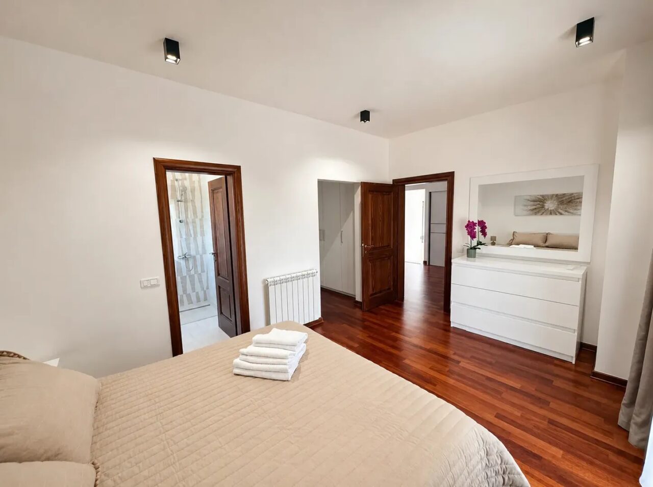 Luxury Villa with Pool and Sauna for Long-Term Rent – Utjeha, Bar – SunHolidays Montenegro