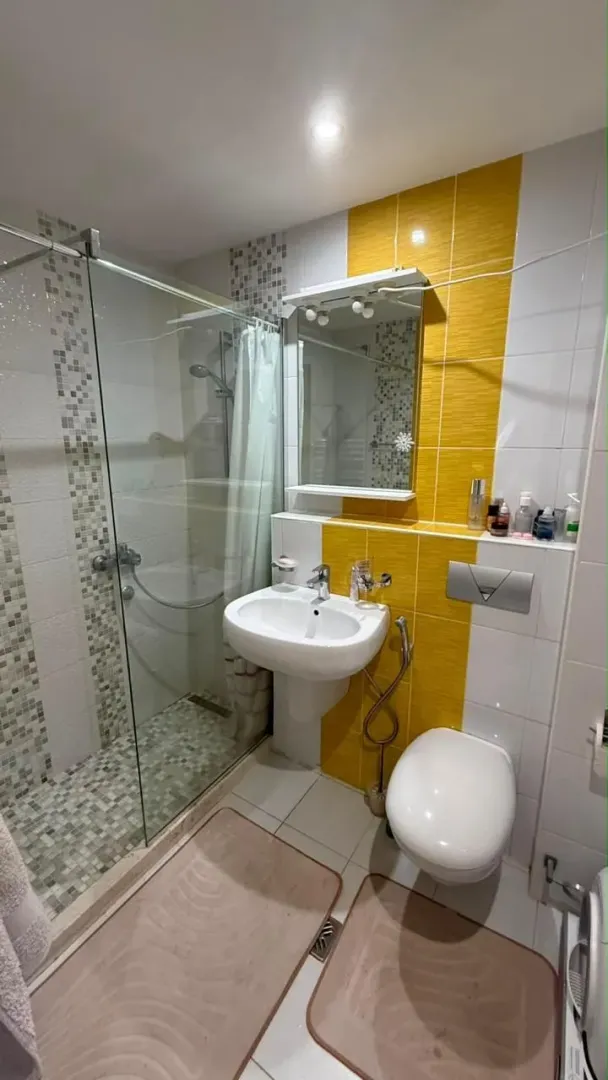 Spacious Corner Two-Bedroom Apartment on Bulevar Revolucije – Bar – SunHolidays Montenegro