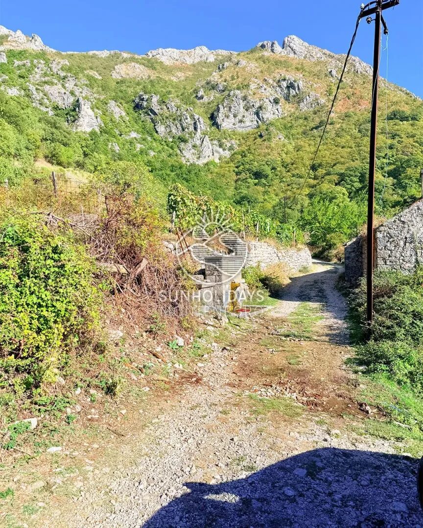 Land with Sea View, Spring Water and an Old Ruin – Tudjemili, Bar – SunHolidays Montenegro