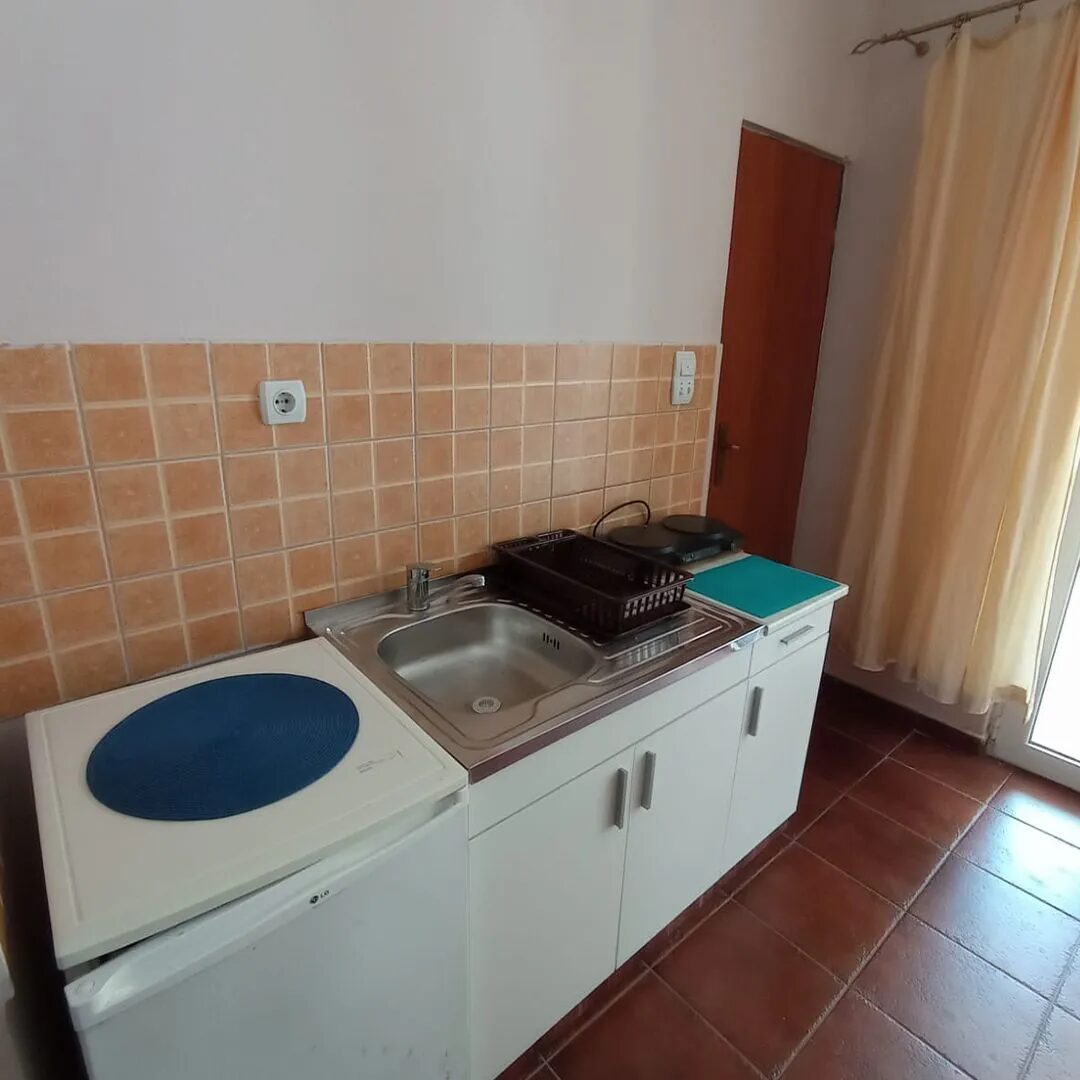 Studio Apartment for Summer Rent, Utilities Included – Dubrava, Bar – SunHolidays Montenegro