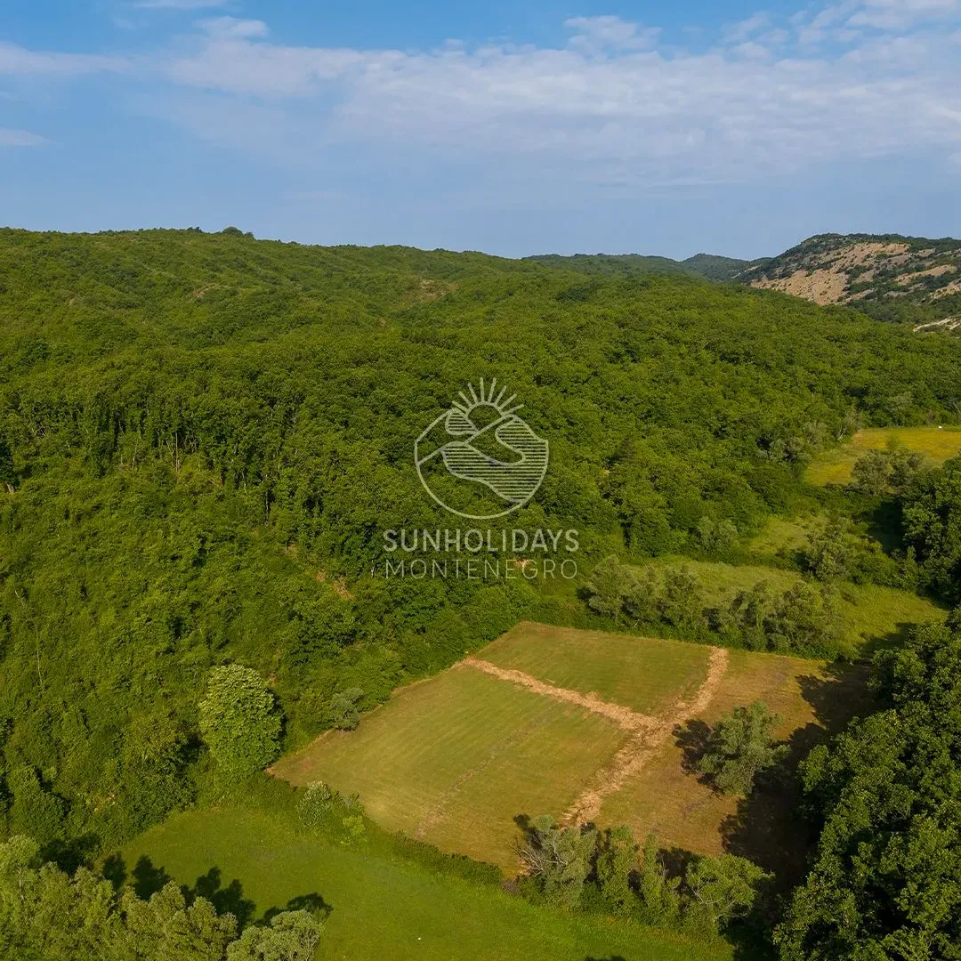5,308 m² Agricultural Land with a Well – Pelinkovici, Bar – SunHolidays Montenegro
