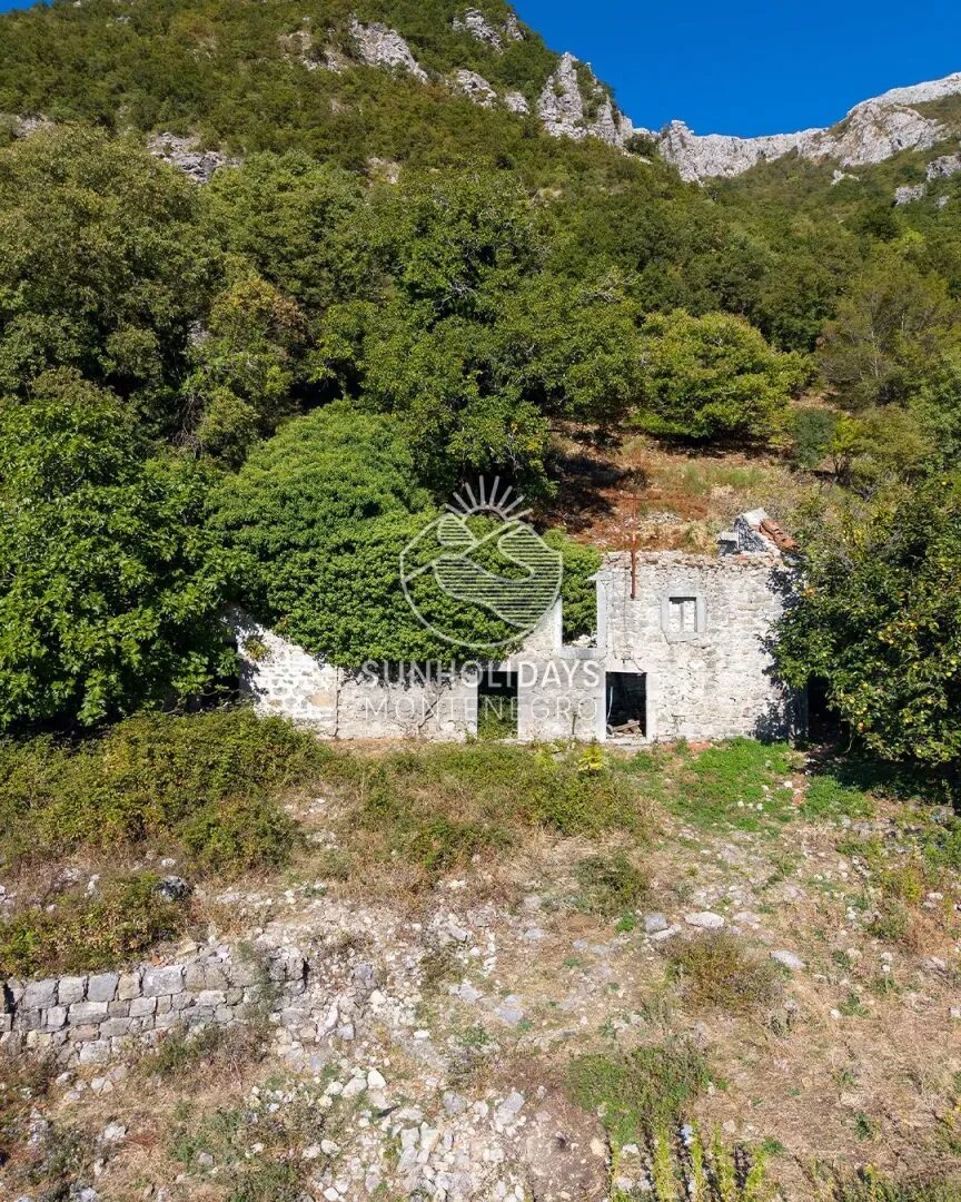Land with Sea View, Spring Water and an Old Ruin – Tudjemili, Bar – SunHolidays Montenegro