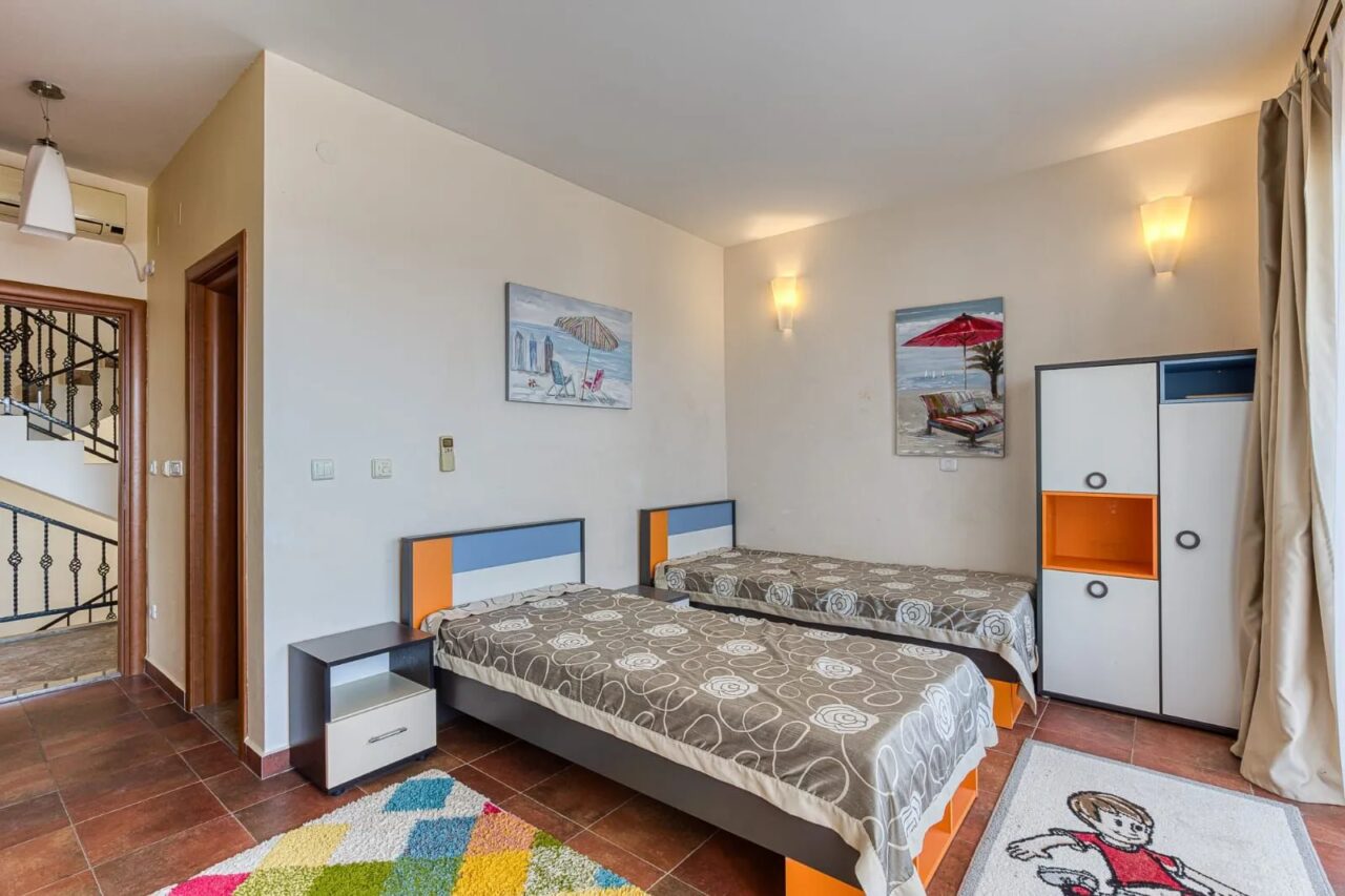 Luxurious Villa with Pool and Sea View – Becici, Budva – SunHolidays Montenegro