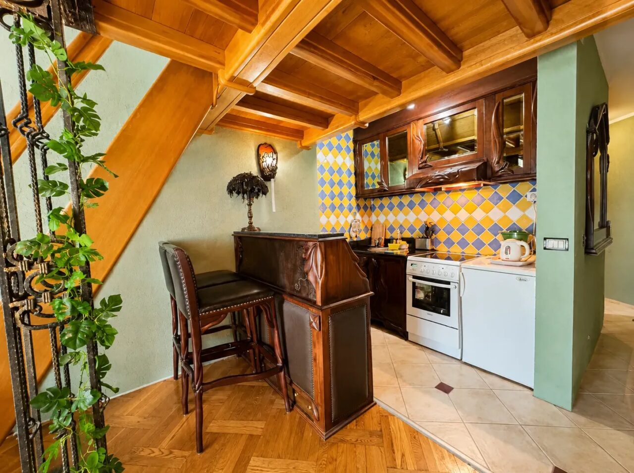Furnished Studio with Gallery in Bar Centre – SunHolidays Montenegro
