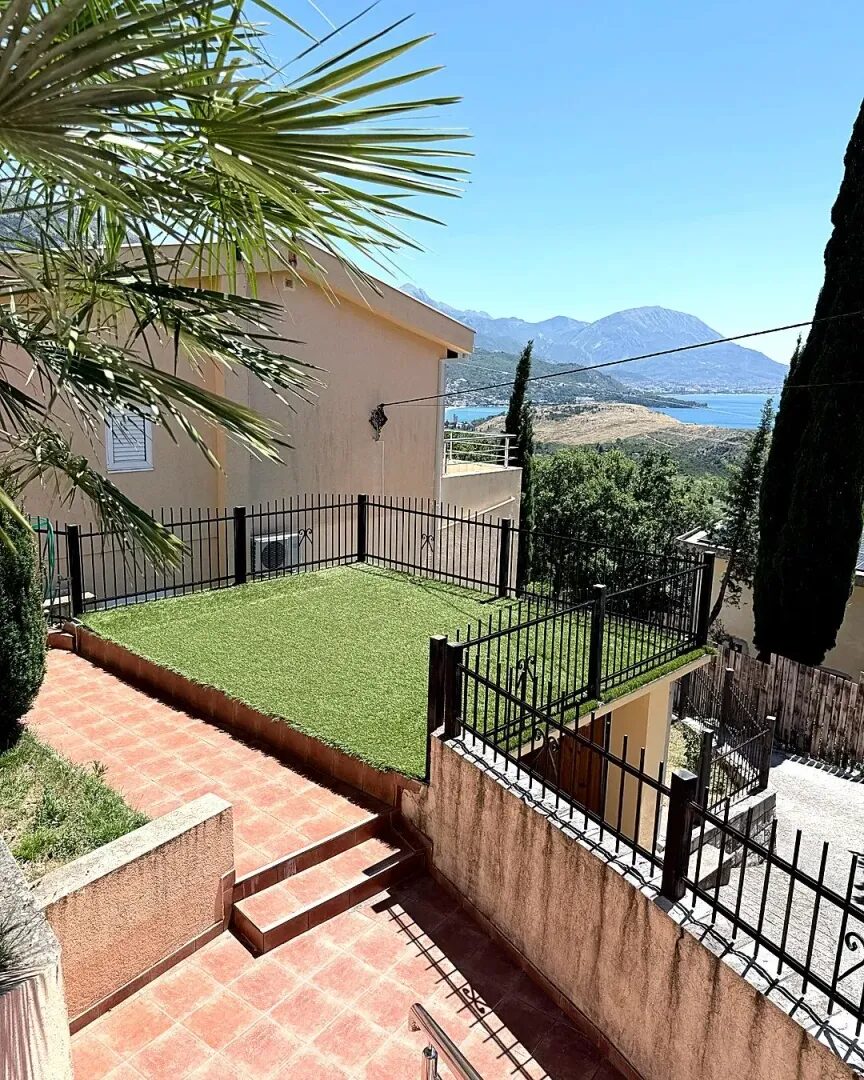 House with Sea View, Garage and Garden – Zagradje, Bar – SunHolidays Montenegro