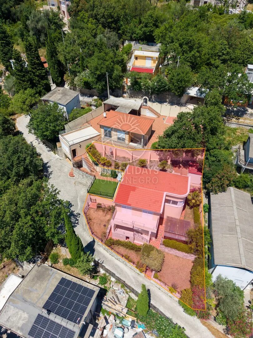 House with Sea View, Garage and Garden – Zagradje, Bar – SunHolidays Montenegro