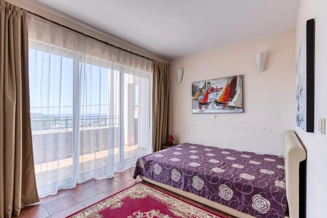 Luxurious Villa with Pool and Sea View – Becici, Budva – SunHolidays Montenegro
