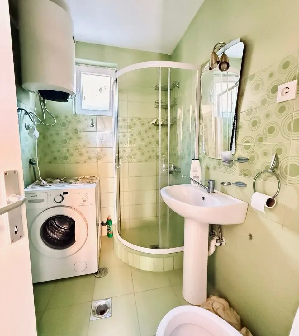 House with Two One-Bedroom Apartments and Sea View – Zankovici, Sutomore – SunHolidays Montenegro