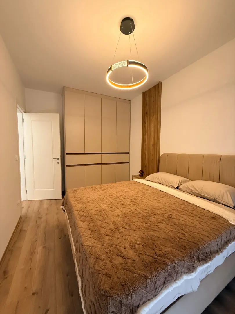 New Furnished One-Bedroom Apartment on Teuta Boulevard – Ulcinj – SunHolidays Montenegro