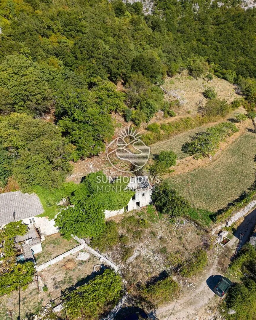 Land with Sea View, Spring Water and an Old Ruin – Tudjemili, Bar – SunHolidays Montenegro